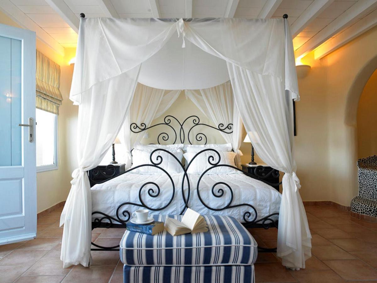 Suites Of The Gods Cave Spa Hotel Megalochori  Eksteriør billede