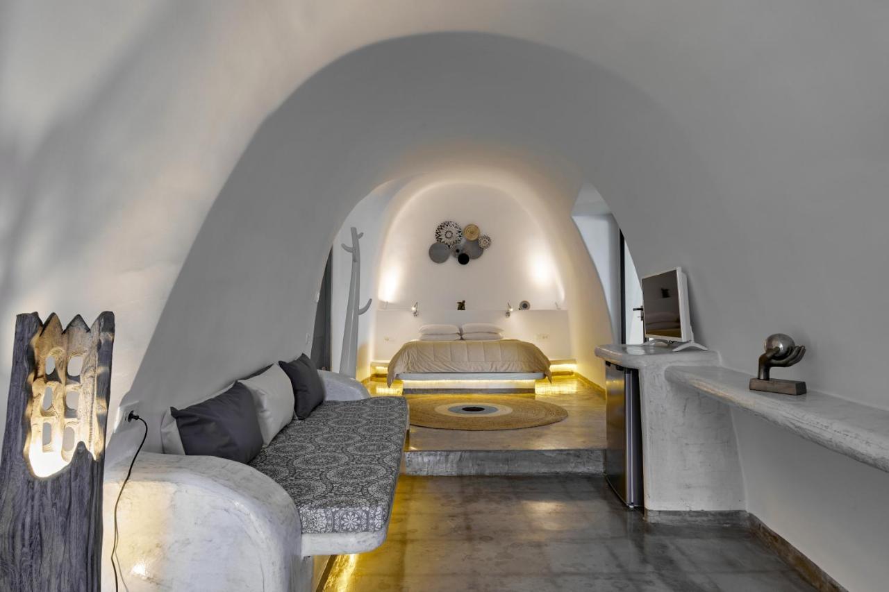 Suites Of The Gods Cave Spa Hotel Megalochori  Eksteriør billede