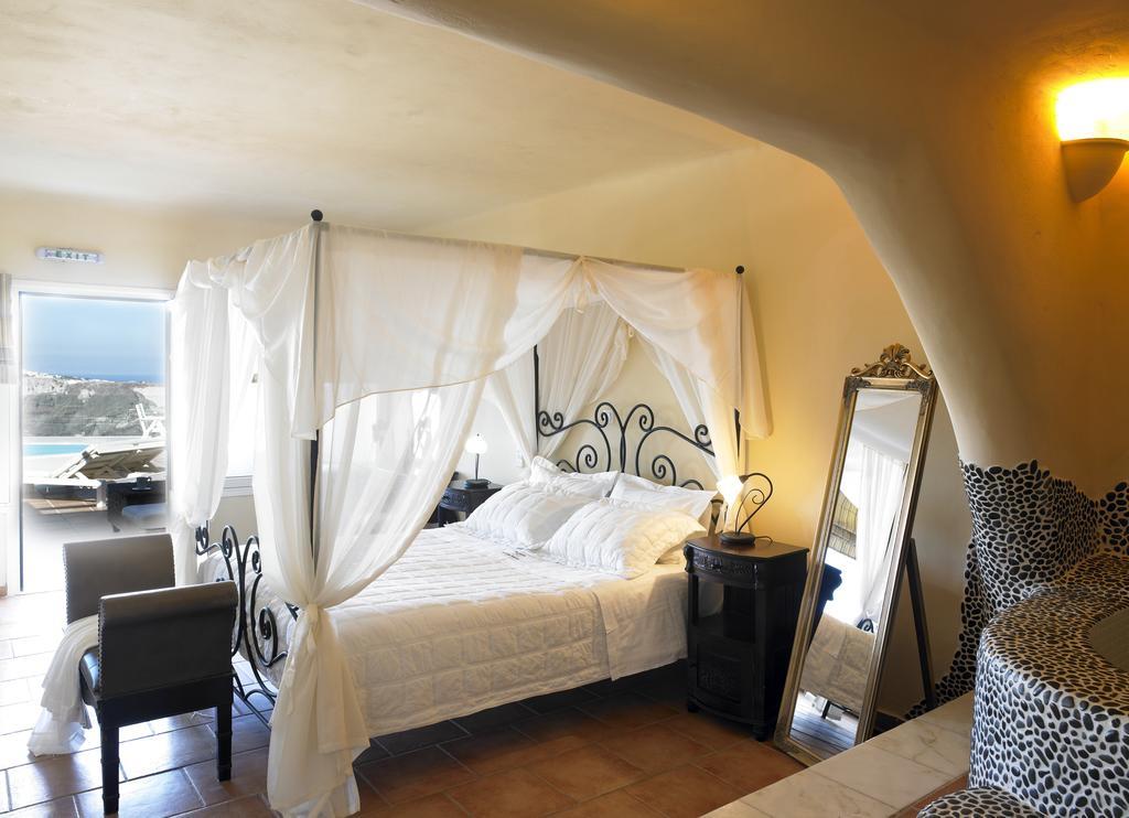 Suites Of The Gods Cave Spa Hotel Megalochori  Eksteriør billede